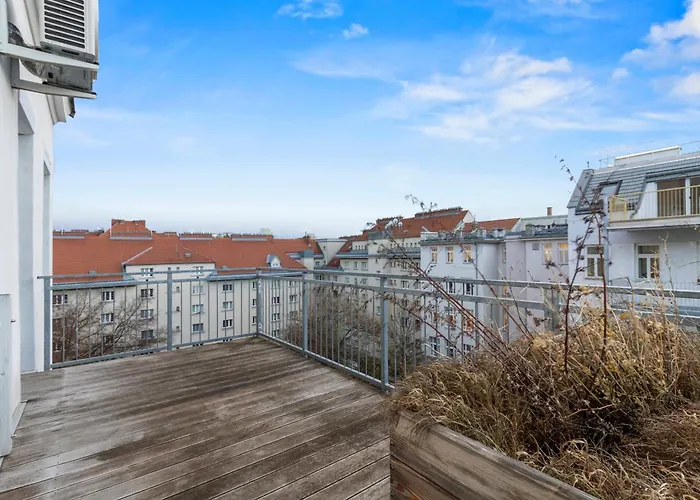 Danube-side With Metro Access Apartment Vienna